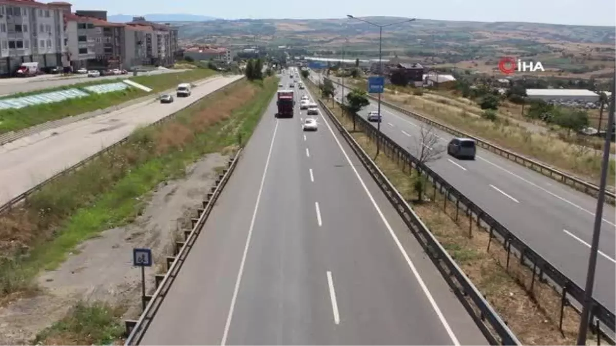 Tatilcilerin geri dönüşü başladı: Tekirdağ-İstanbul yolunda yoğunluk yaşanıyor