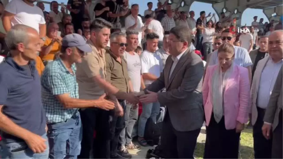 Adalet Bakanı Tunç, Bartın'da Yanaz Köyü Güreşleri'ne katıldı