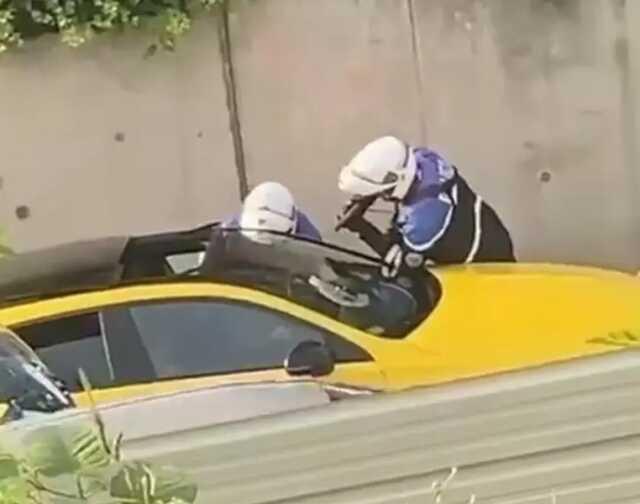 Fransız polisi tarafından öldürülen gençle ilgili ses kaydı yayınlandı: Vur onu Fransız polisi tarafından öldürülen gençle ilgili ses kaydı yayınlandı: Vur onu