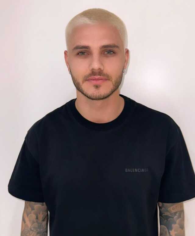 Herkesin aklında tek bir soru var! Icardi'nin yeni tarzını görenler heyecandan yerinde duramıyor