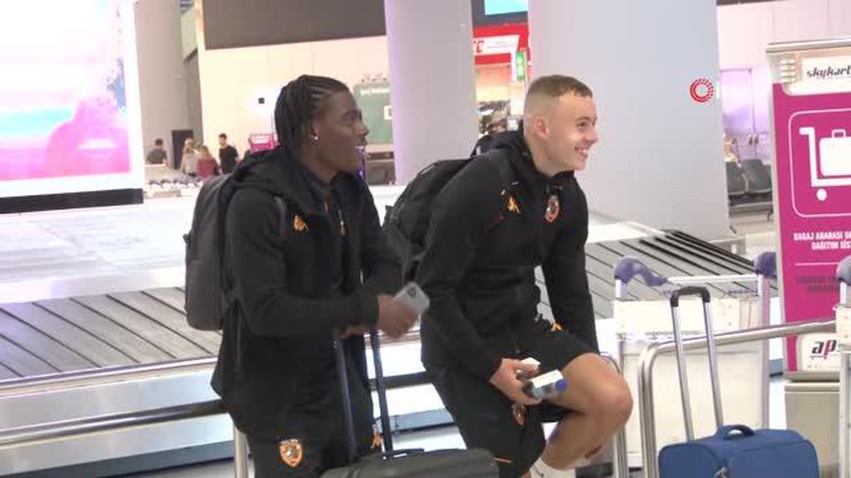 Hull City, İstanbul'a geldi