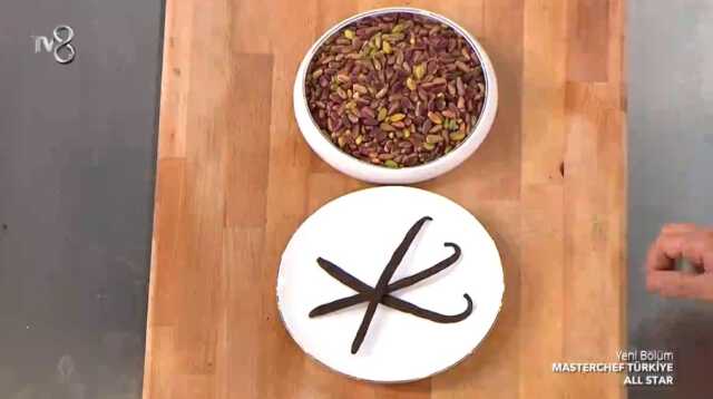Masterchef ana kadroya giren 16. yarışmacı kim oldu? 2 Temmuz 2023 Masterchef ana kadroya kim dahil oldu? Ana kadroya giren on altıncı isim kimdir?