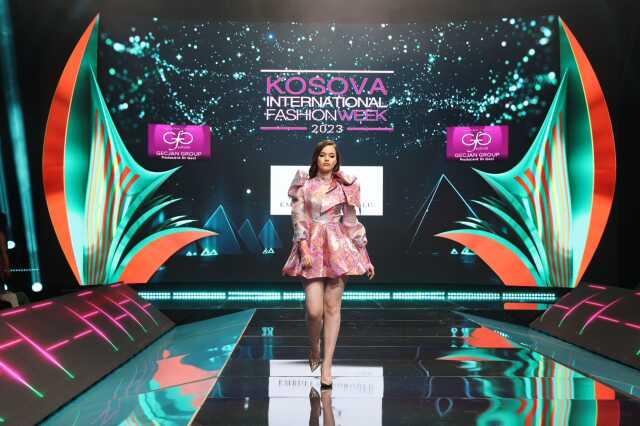 Ünlü modacı Emrullah Köroğlu, Kosova Fashion Week'e damga vurdu