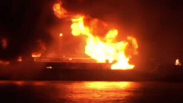 Bangladeş'te petrol tankerinde patlama: 11 ölü Bangladeş'te petrol tankerinde patlama: 11 ölü