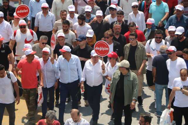 CHP'li Öztrak: Tanju Bey, yürümekle vakit harcayacağına Bolu'nun sorunlarını çözsün CHP'li Öztrak: Tanju Bey, yürümekle vakit harcayacağına Bolu'nun sorunlarını çözsün