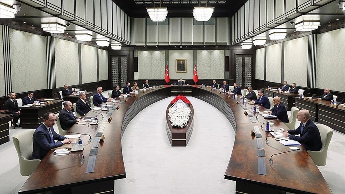 Kabine toplantısı saat kaçta başladı, ne zaman bitecek? Kabine Toplantısı ne zaman yapılacak? Kabine toplantısı 3 Temmuz ne zaman, saat kaçta?