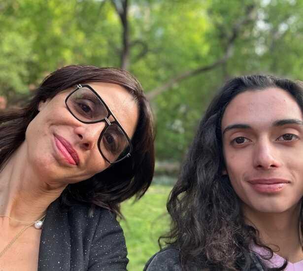 Ünlü oyuncu Robert De Niro'nun 19 yaşındaki torunu hayatını kaybetti Ünlü oyuncu Robert De Niro'nun 19 yaşındaki torunu hayatını kaybetti