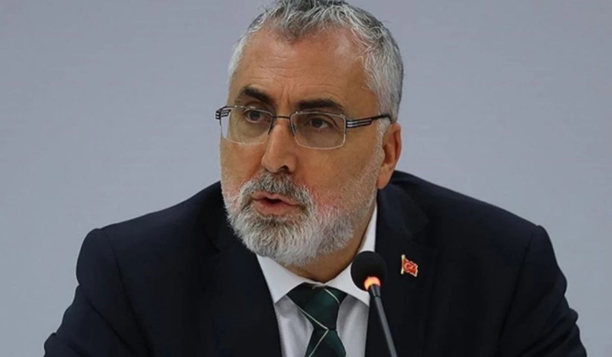 Vedat Işıkhan kimdir? Kaç yaşında, nereli, mesleği ne? Çalışma ve Sosyal Güvenlik Bakanı Vedat Işıkhan'ın hayatı ve biyografisi!