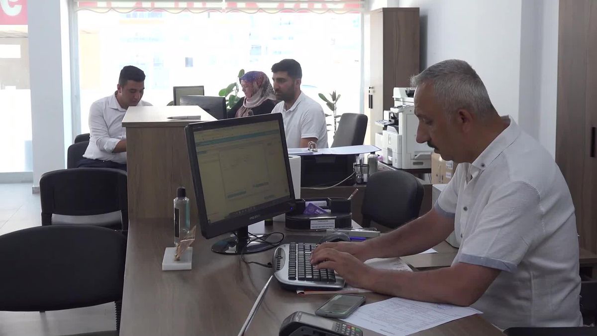 Aksaray 9. Noteri Yıldırım Bayrak: 'Noterler, Taşınmaz Satış İşlemlerini Yapmaya Çok Hevesli Değil'