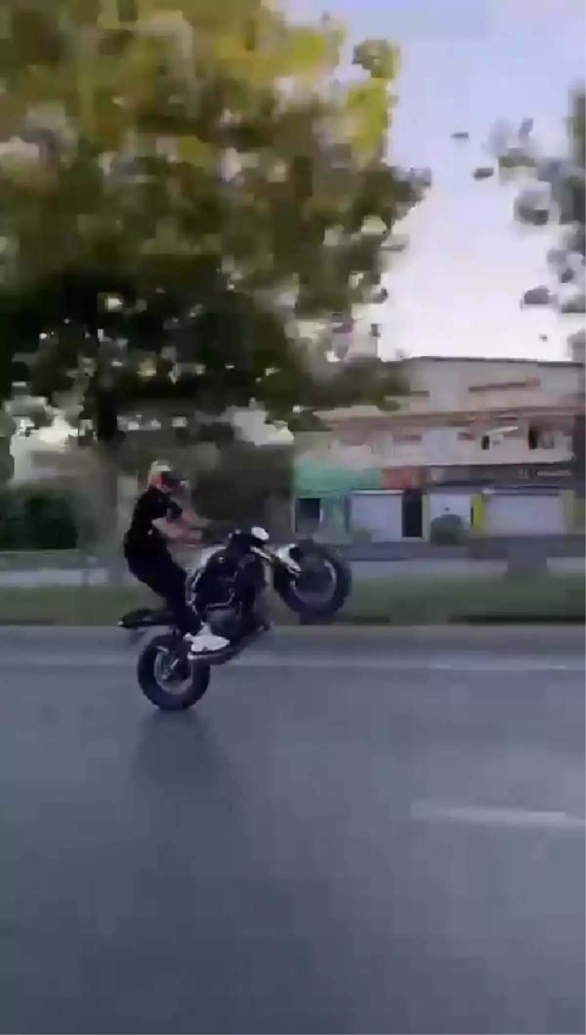 İstanbul'da Bayram Tatilinde Tehlikeli Motosiklet Hareketleri