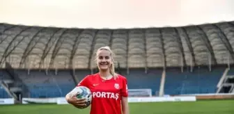 Ankara Büyükşehir Belediyesi FOMGET SK, Sladjana Bulatovic'i transfer etti