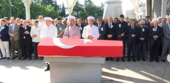 Türkiye'nin Lizbon Büyükelçisi Murat Karagöz son yolculuğuna uğurlandı (1)