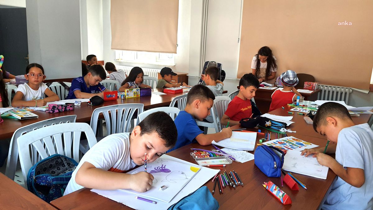 ESMEK Yaz Okulu Başladı