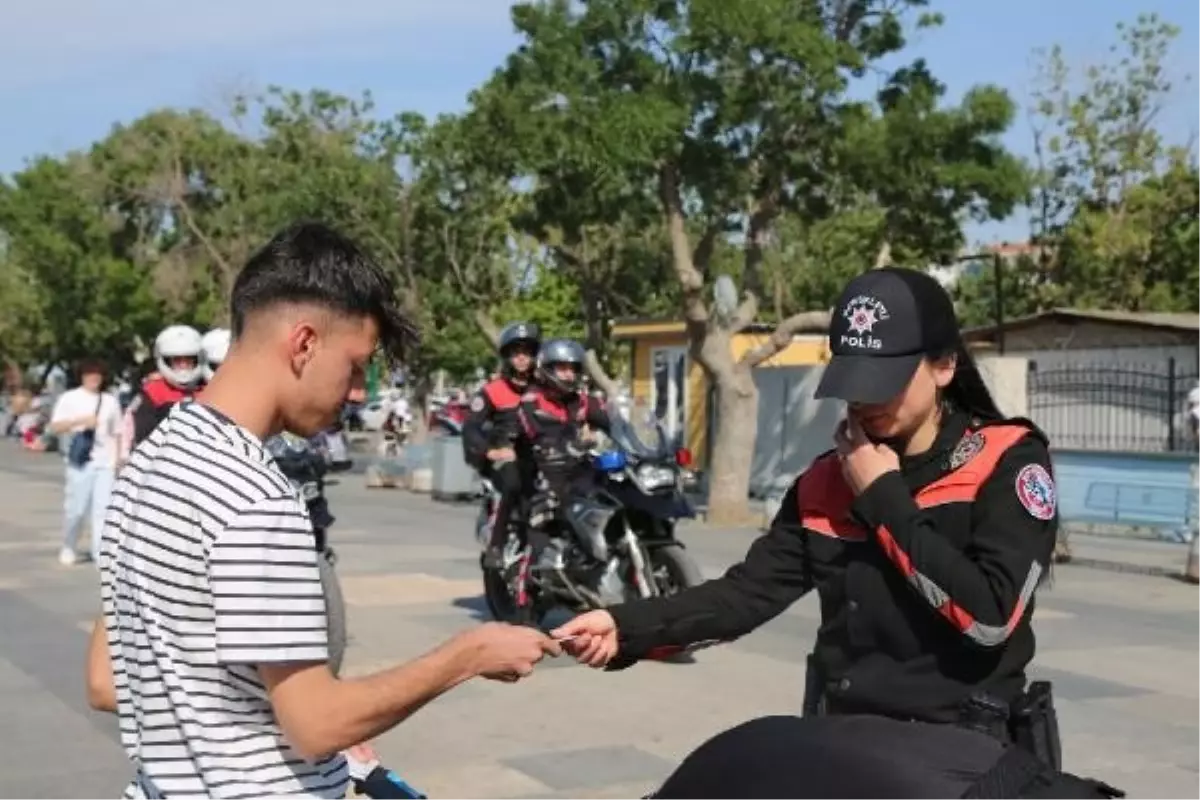 İstanbul'da Kaçak Göçmen Denetimi: 354 Kişi Kaçak Çıktı