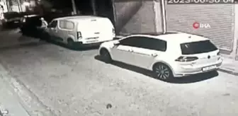 Kuaföre molotoflu saldırı kamerada