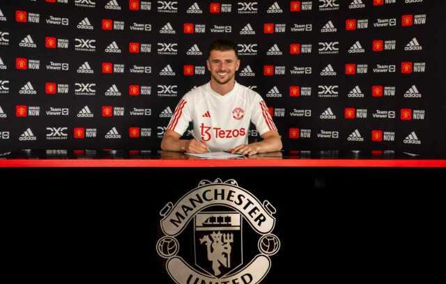 Manchester United, Chelsea'den Mason Mount'u renklerine bağladı