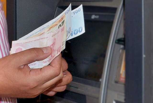 Seyyanen zam nedir, ne demek? Seyyanen zam 2023 son dakika! seyyanen zam emekli ikramiyesini etkiler mi, taban aylığa yansır mı, ne zaman ödenir? Seyyanen zam nedir, ne demek? Seyyanen zam 2023 son dakika! seyyanen zam emekli ikramiyesini etkiler mi, taban aylığa yansır mı, ne zaman ödenir?