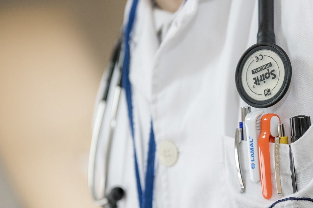 Uzman doktor zamlı maaş ne kadar 2023? Uzman doktor maaşları ne kadar, kaç TL oldu? En düşük Uzman doktor maaşı ne kadar?