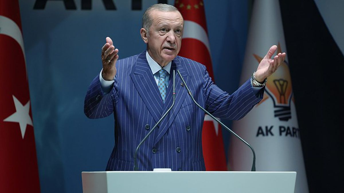 Cumhurbaşkanı Erdoğan: Partimizin oylarındaki negatif ayrışmanın farkındayız