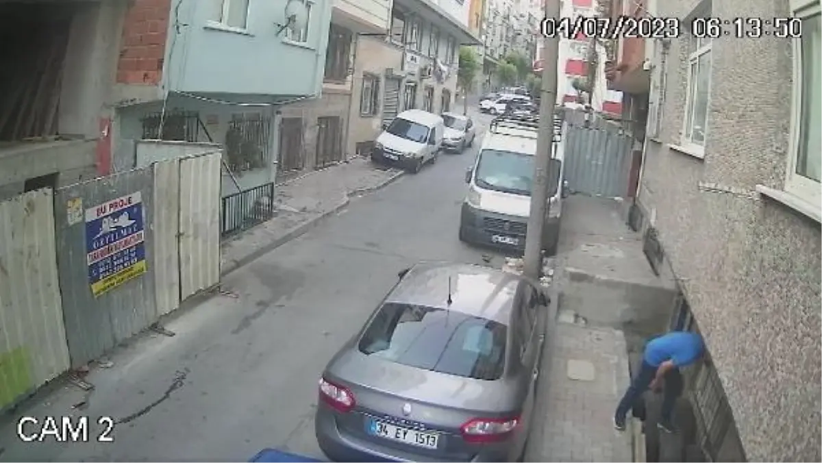 Esenler'de Evini Gözetleyen Şüpheli Kaçtı