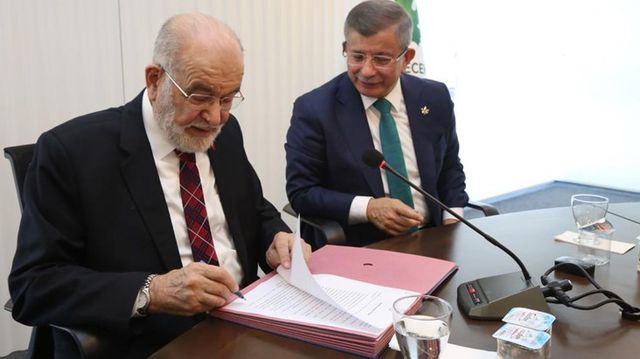 Gelecek Partisi ve Saadet Partisi Meclis'te grup kurma kararı aldı