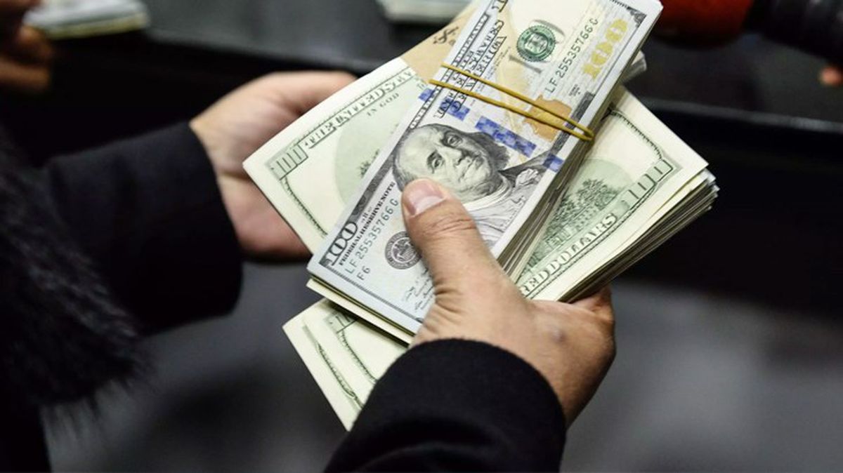 Güne yükselişle başlayan dolar 26.09 lira seviyelerinde işlem görüyor