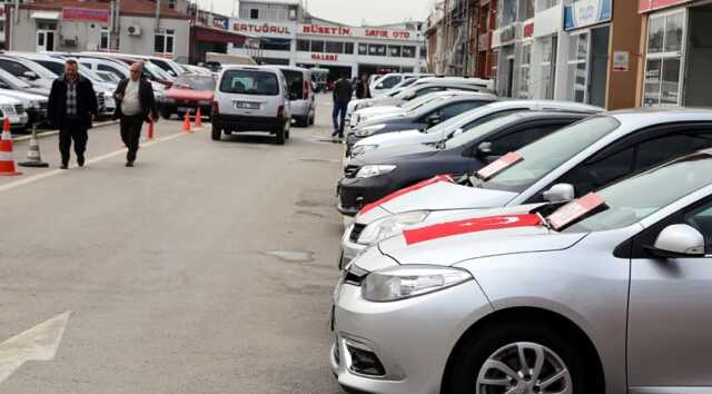 İkinci el araba fiyatları düşer mi, ne olacak? İkinci el araba fiyatları ne kadar, düşecek mi?