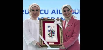 Emine Erdoğan, Koruyucu Aile Günü Programı'na katıldı