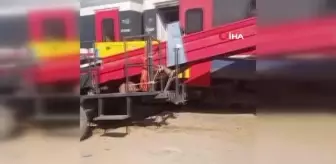İzmir'de traktör trene çarptı: 1'i ağır 4 yaralı