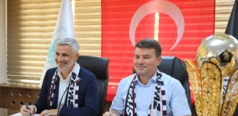 Önder Karaveli, 68 Aksaray Belediyespor ile sözleşme imzaladı