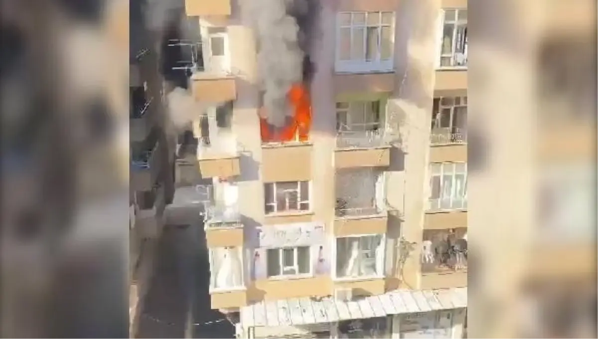 Şanlıurfa'da 6 Katlı Binada Yangın Çıktı