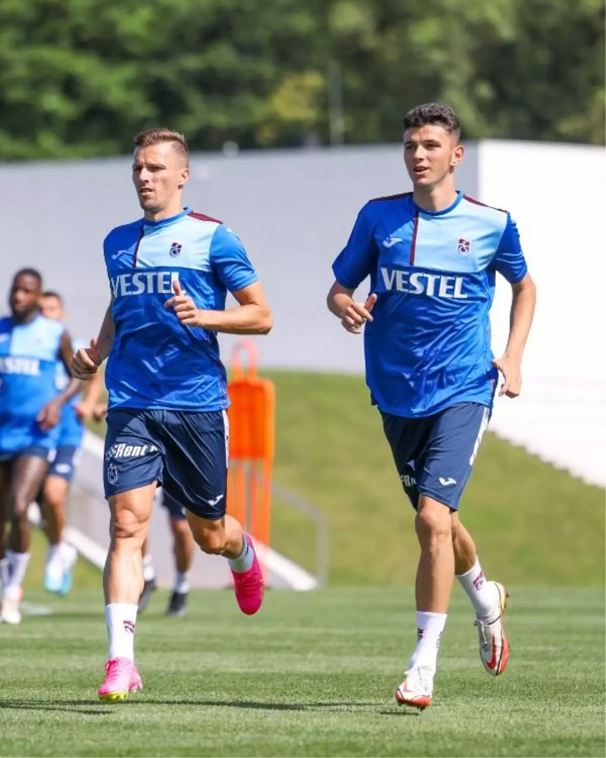 Trabzonspor, Hajduk Split maçı öncesi tek idmanla günü tamamladı