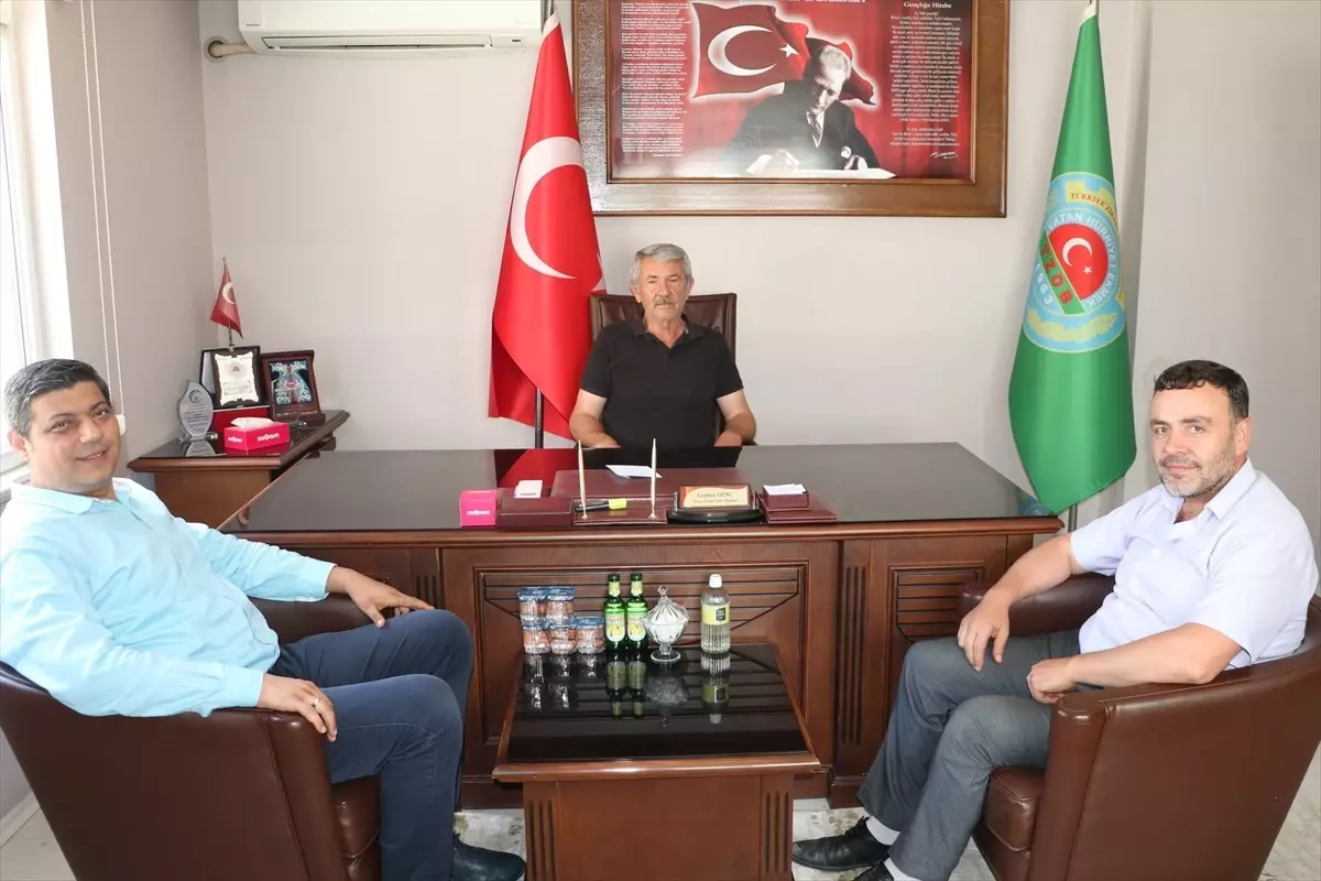 İş Bankası Havza Şube Müdürü Ziraat Odasını Ziyaret Etti
