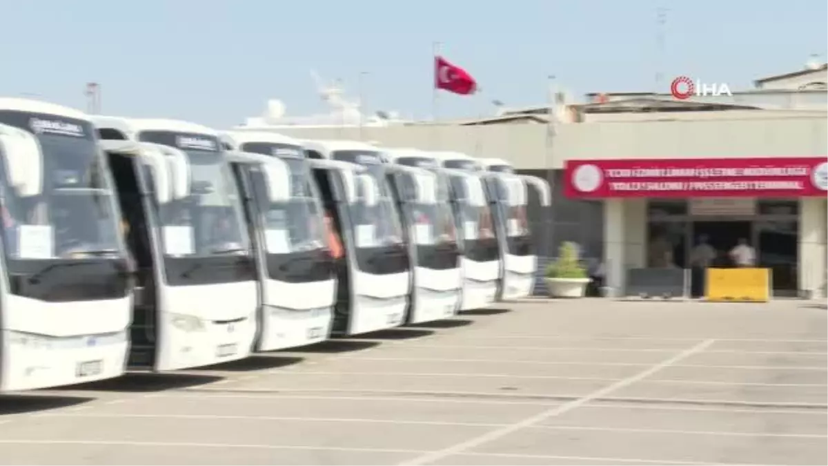 Yılın 10'uncu kruvaziyer gemisi İzmir'e yanaştı