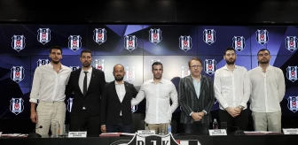 Beşiktaş Erkek Basketbol Takımı Yeni Transferleri İle İmza Töreni Düzenledi