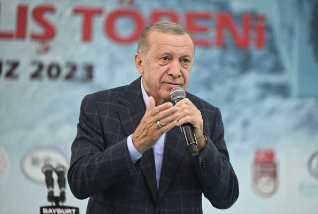 Cumhurbaşkanı Erdoğan'dan Kılıçdaroğlu'na Çipras göndermesi: Sen tüm seçimleri kaybettin, hala burada duruyorsun