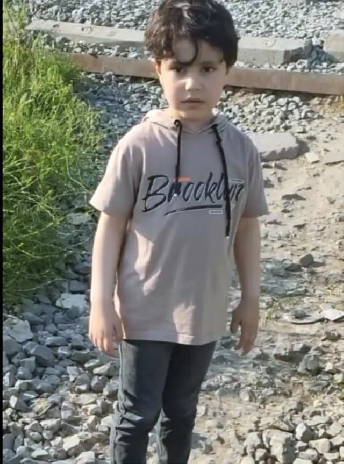 Tarsus'ta sulama kanalına atlayan çocuk hayatını kaybetti