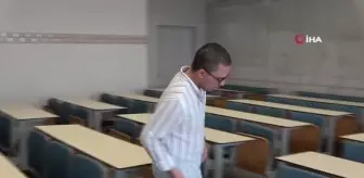 Lösemiye rağmen hayallerinden vazgeçmedi, üniversiteden mezun oldu
