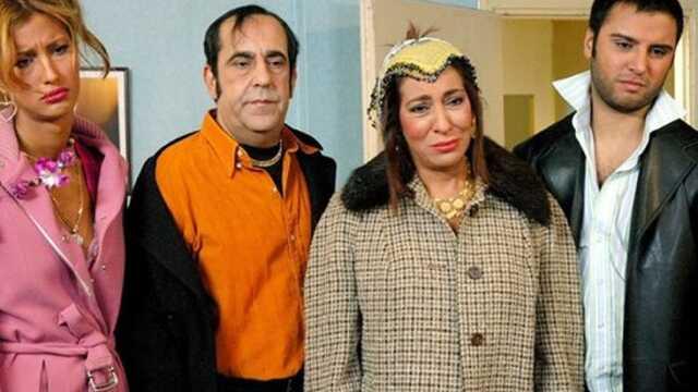 Sanat dünyası yasta! Ünlü oyuncudan Özkan Uğur'a göz yaşartan veda: Bana hep 'Kızım' dedin Sanat dünyası yasta! Ünlü oyuncudan Özkan Uğur'a göz yaşartan veda: Bana hep 'Kızım' dedin