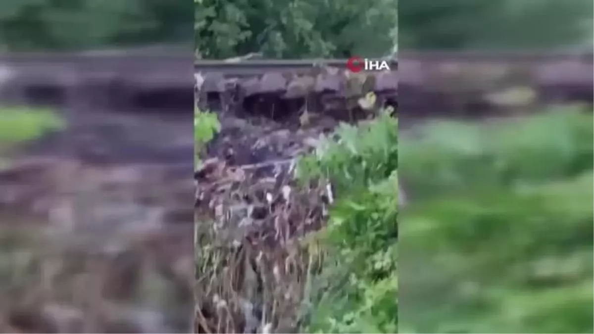 Zonguldak'ta tren yolu raylarının zemini boşaldı, faciadan dönüldü