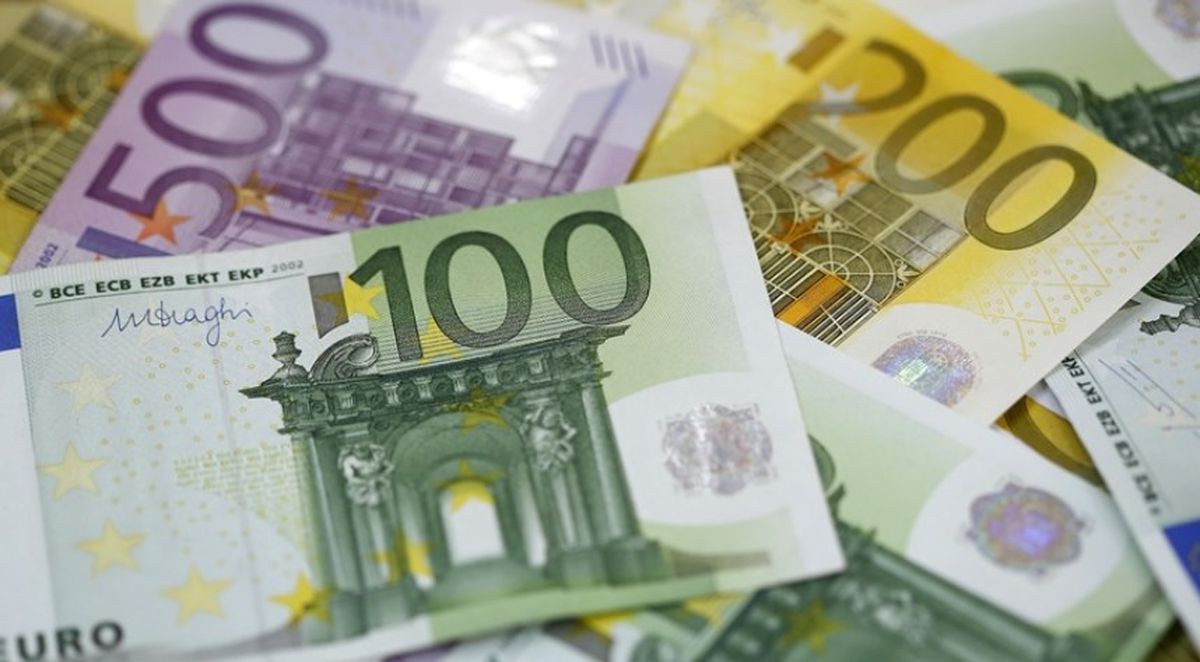 Avrupa Birliği ülkeleri euro kullanmak zorunda mı? Euro kullanmayan AB ülkeleri var mı?