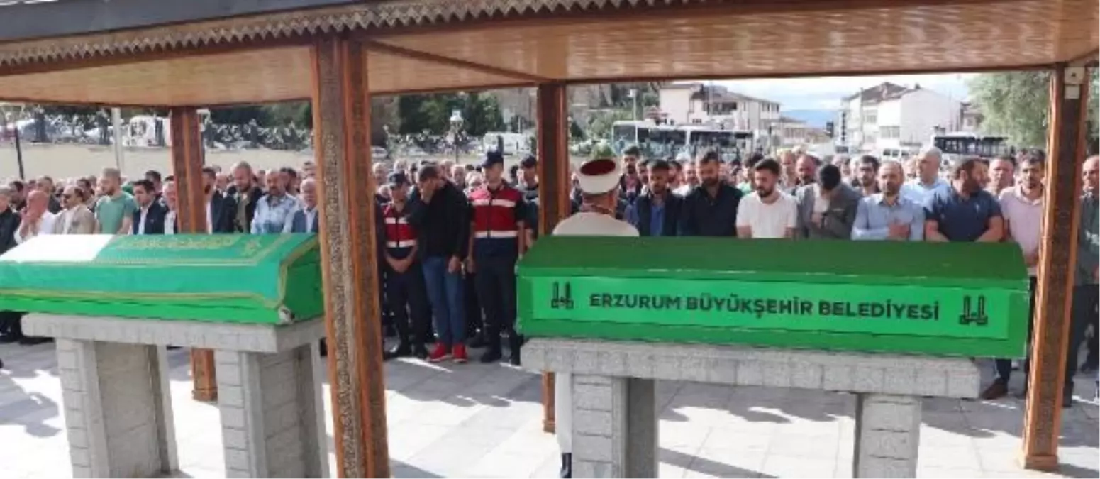 Düğün dönüşü kaza: 4 kişi toprağa verildi