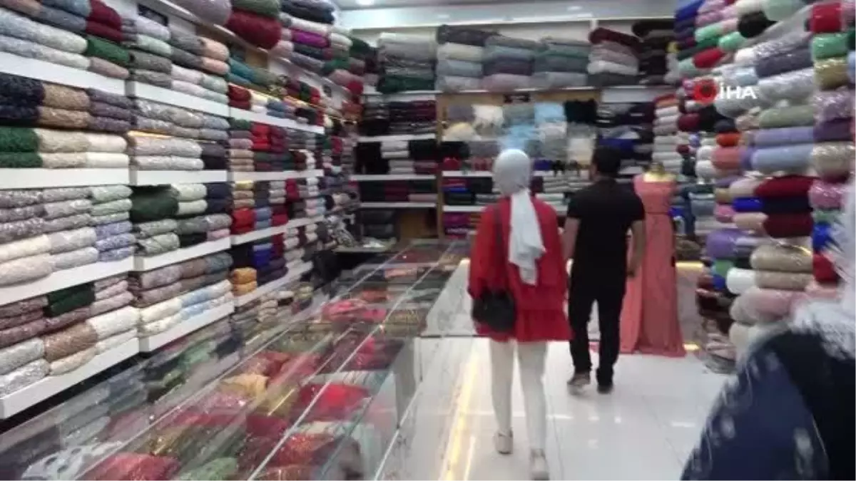 Düğün sezonu yöresel kıyafetlere ilgiyi arttırdı