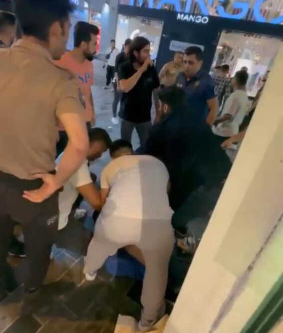 Gençlerin şaka amacıyla patlattığı torpil İstiklal Caddesi'ni karıştırdı