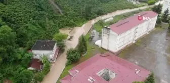 Ordu'yu sağanak vurdu