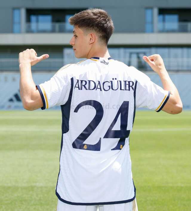 Tesislerin kapısında görenler şaşırdı! Real Madrid'e transfer olan Arda'dan büyük özveri
