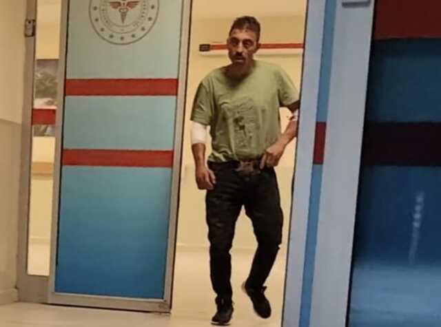 16 yaşındaki kız çocuğu, 10 yaşındaki çocuğu darbedip, babasını bıçakladı