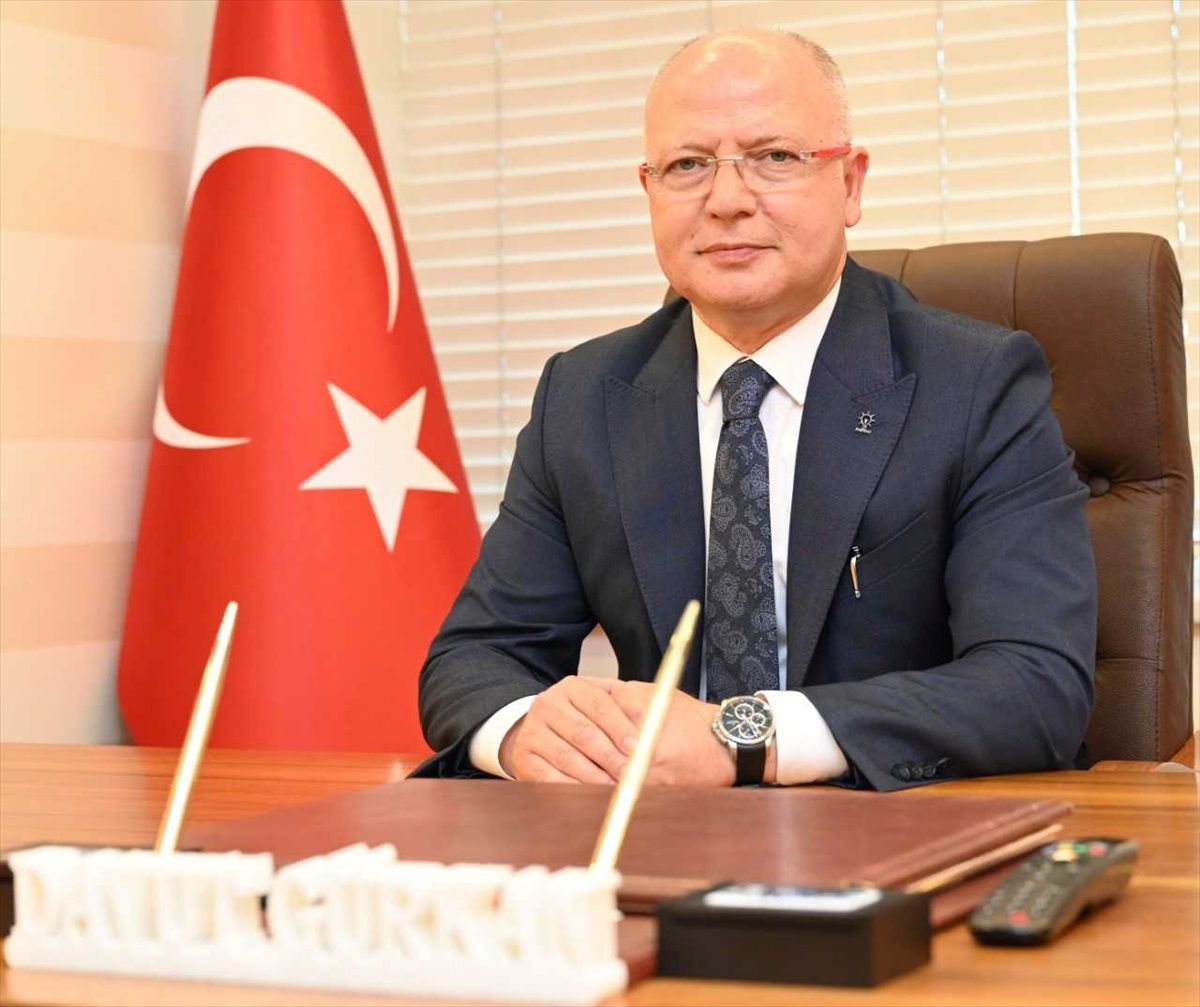 AK Parti Bursa İl Başkanı Davut Gürkan, Ümit Özdağ'ın Suriyelilerle ilgili iddialarına cevap verdi