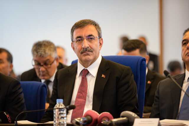 Cumhurbaşkanı Yardımcısı Yılmaz'dan 'THY satılacak' iddiasına yanıt: Öyle bir şey söz konusu değil Cumhurbaşkanı Yardımcısı Yılmaz'dan 'THY satılacak' iddiasına yanıt: Öyle bir şey söz konusu değil