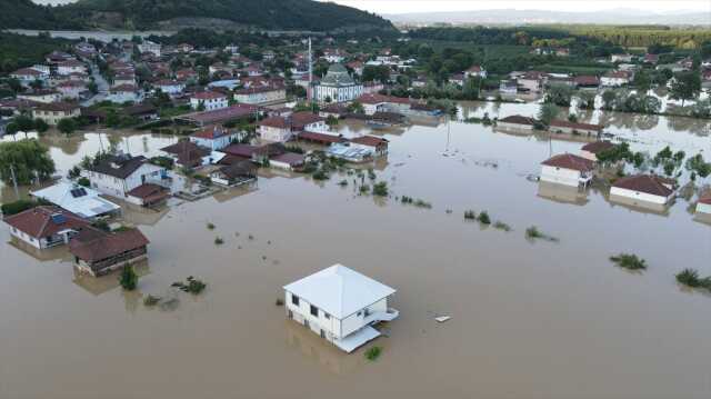 Düzce'de Efteni Gölü havzasında taşkın: 350 dekar alan zarar gördü